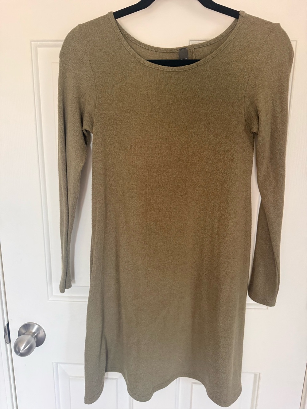 Alya Olive Knit Long Sleeve Dress